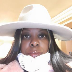 Meet your Posher, Tracey